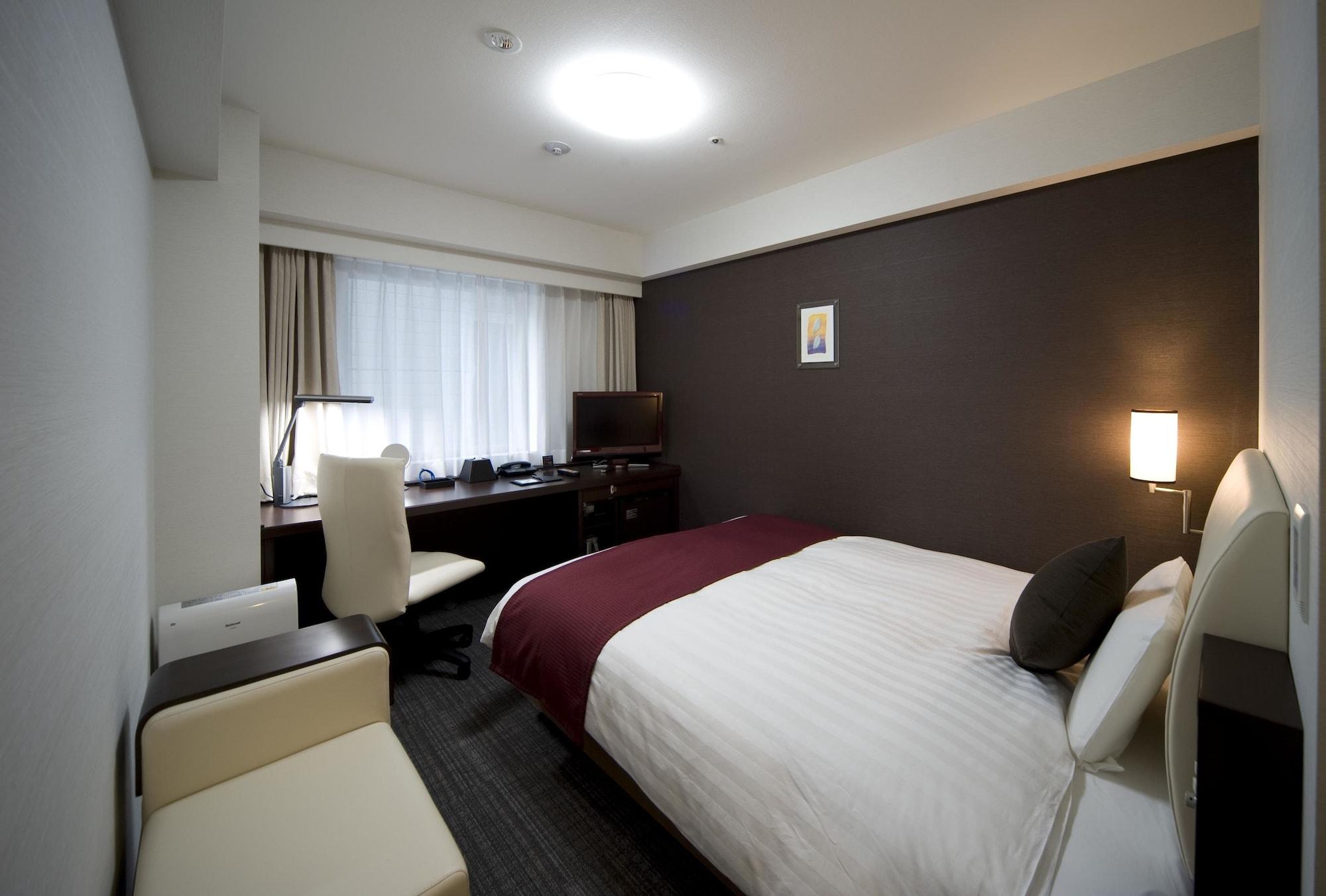 Daiwa Roynet Shin-yokohama Hotel 3*